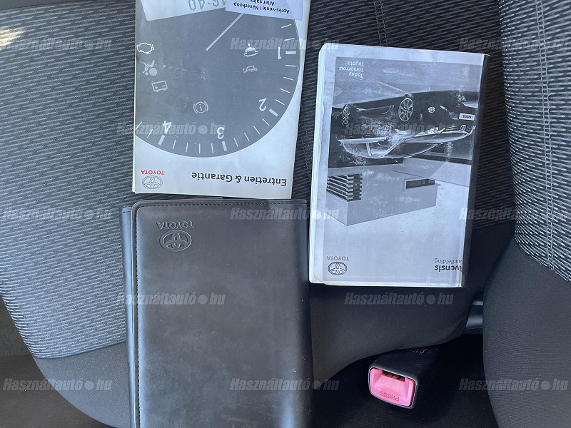 Toyota Avensis 2.0 D-4D Business 2012/04 EURO5 - 11. kép - TS Hungária Auto Trade Kft., Használtató-kereskedés