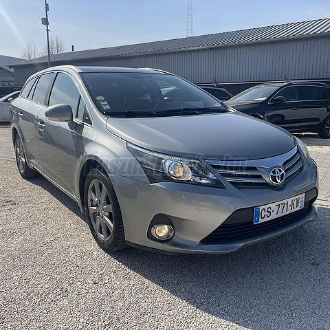 Toyota Avensis 2.0 D-4D Executive kombi 2013/04 Euro5 - 2. kép