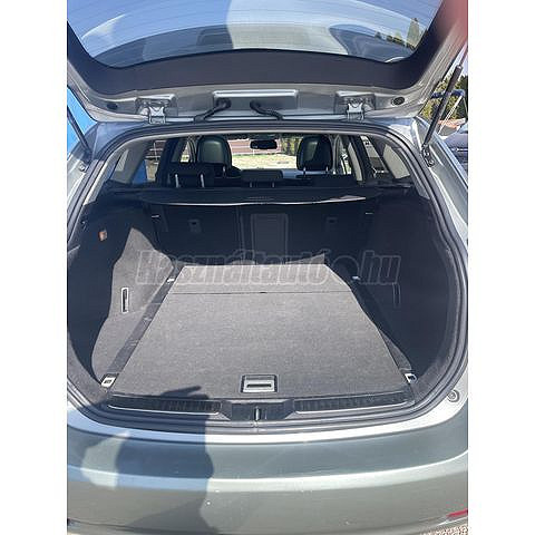 Toyota Avensis 2.0 D-4D Executive kombi 2013/04 Euro5 - 12. kép