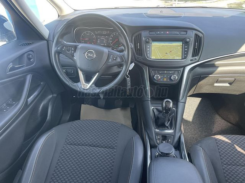 Opel Zafira Tourer 1.4 Turbo Excellence 7személyes 2016/11 Euro6 - 8. kép - TS Hungária Auto Trade Kft., Használtató-kereskedés