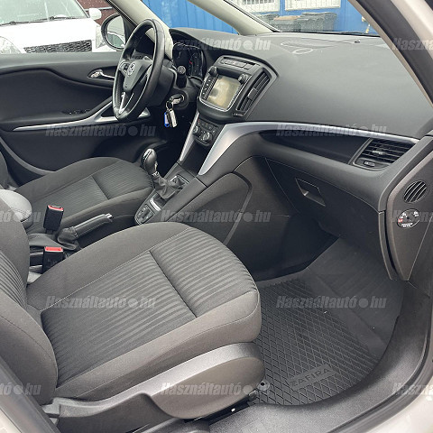 Opel Zafira Tourer 2.0 CDTI Active 2017/06 EURO6 - 9. kép