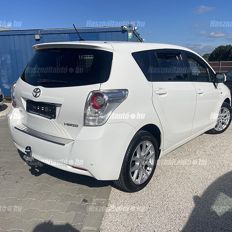 Toyota Verso 1.8 Travel 5 személyes Euro5 2012/11 - 5. kép