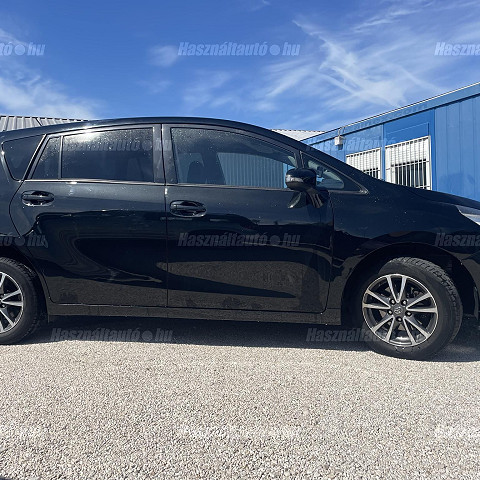 Toyota Verso 1.6 Active benzines 7 személyes 2014/12 - 3. kép