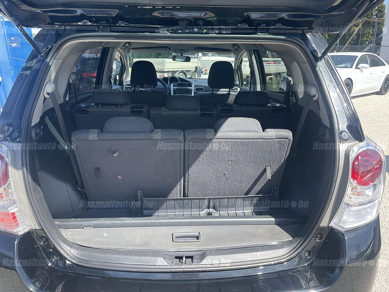 Toyota Verso 1.6 Active benzines 7 személyes 2014/12 - 13. kép - TS Hungária Auto Trade Kft., Használtató-kereskedés