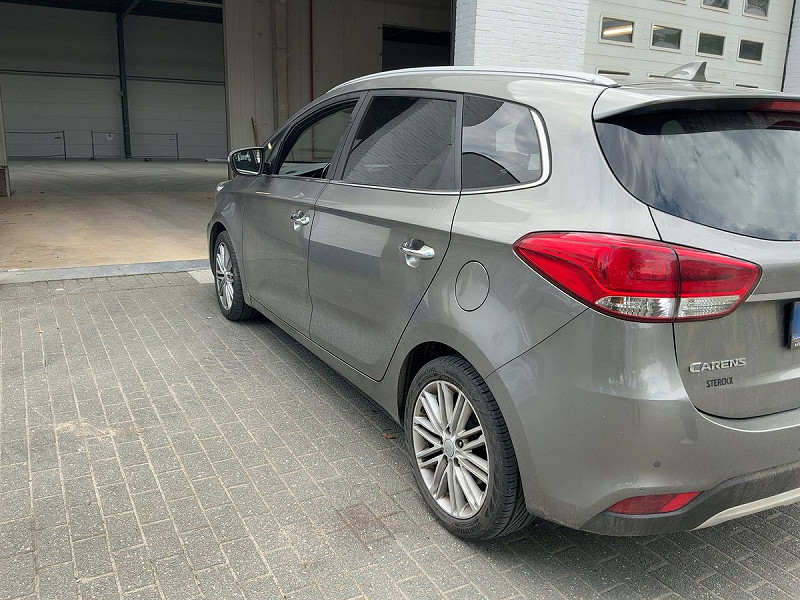 Kia Carens 1.6 GDI Attract 7személyes Euro6/b 2018/08  - 5. kép - TS Hungária Auto Trade Kft., Használtató-kereskedés