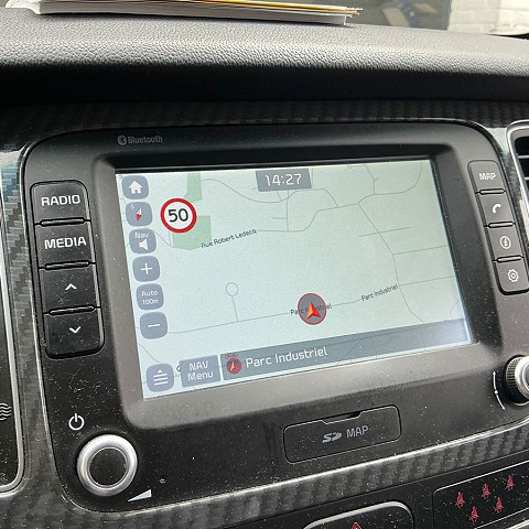 Kia Carens 1.6 GDI Attract 7személyes Euro6/b 2018/08  - 10. kép
