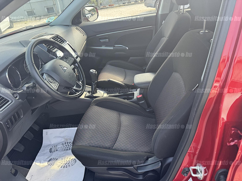 Mitsubishi ASX 1.6 Motion 2WD benzines 2018/02 Euro6 - 9. kép - TS Hungária Auto Trade Kft., Használtató-kereskedés