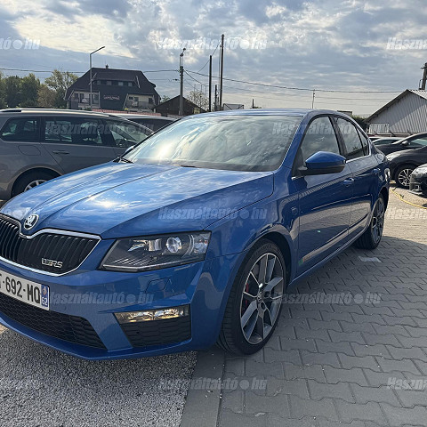 Skoda Octavia 2.0 TDI RS DSG 5ajtós Euro6 2015/07