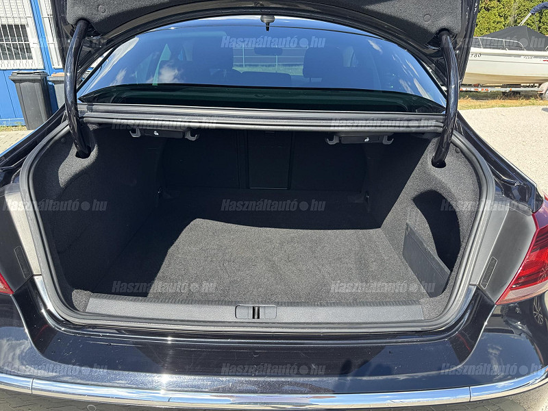 Volkswagen CC 1.4 TSI BlueMotion Tech 2016/10 EURO6 - 12. kép - TS Hungária Auto Trade Kft., Használtató-kereskedés