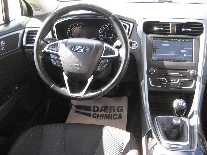 Ford Mondeo kombi 2.0 TDCi Titanium EURO 6 2015/03 - 8. kép - TS Hungária Auto Trade Kft., Használtató-kereskedés