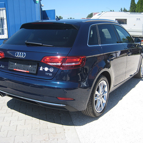 Audi A3 1.5 TSI ACT design 5 ajtós Euro6 2018/04 - 3. kép