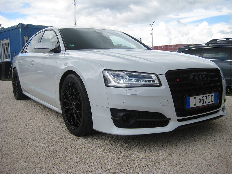 Audi S8 4.0 V8 TFSI Plus quattro 2017/10 Euro 6 - 4. kép - TS Hungária Auto Trade Kft., Használtató-kereskedés