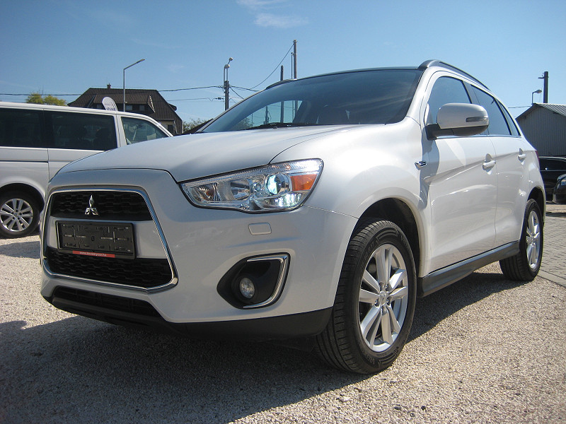 Mitsubishi ASX 2.2 DI-D Instyle 4WD AUTOMATA 2014/05 - 2. kép - TS Hungária Auto Trade Kft., Használtató-kereskedés