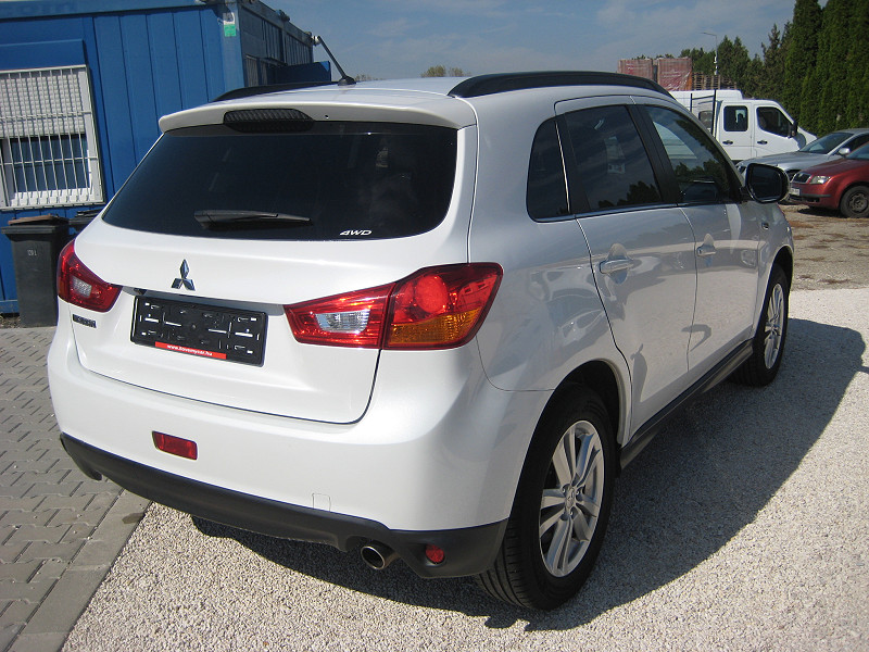 Mitsubishi ASX 2.2 DI-D Instyle 4WD AUTOMATA 2014/05 - 4. kép - TS Hungária Auto Trade Kft., Használtató-kereskedés