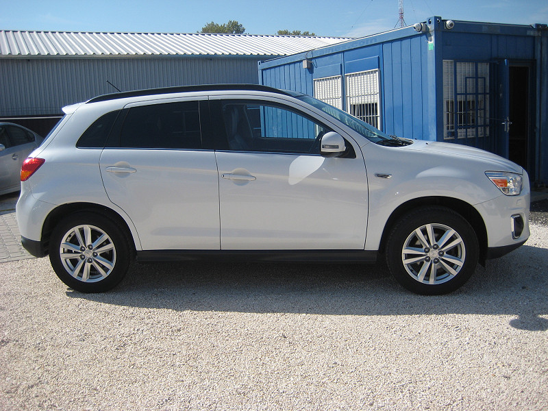 Mitsubishi ASX 2.2 DI-D Instyle 4WD AUTOMATA 2014/05 - 6. kép - TS Hungária Auto Trade Kft., Használtató-kereskedés