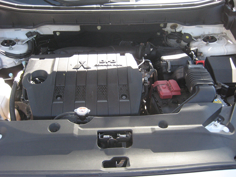 Mitsubishi ASX 2.2 DI-D Instyle 4WD AUTOMATA 2014/05 - 12. kép - TS Hungária Auto Trade Kft., Használtató-kereskedés