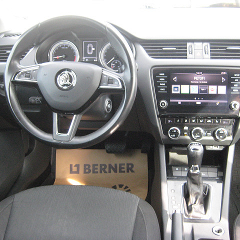 Skoda Octavia 1, 6 CR TDI Style DSG kombi Euro6 2019/05