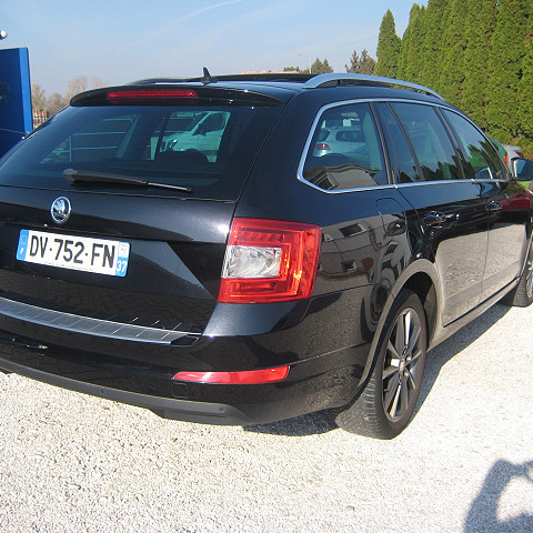 Skoda Octavia 1.4 TSI Style EURO6 DSG KOMBI 2015/08  - 3. kép