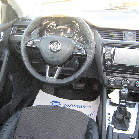 Skoda Octavia 1.4 TSI Style EURO6 DSG KOMBI 2015/08  - 7. kép