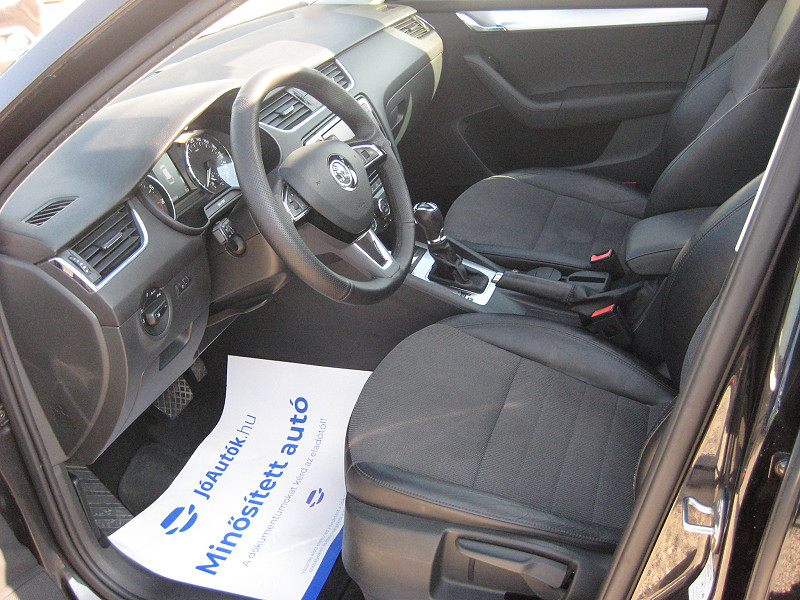 Skoda Octavia 1.4 TSI Style EURO6 DSG KOMBI 2015/08  - 9. kép - TS Hungária Auto Trade Kft., Használtató-kereskedés