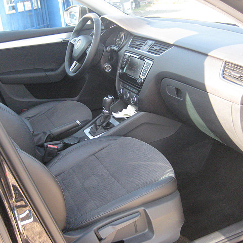Skoda Octavia 1.4 TSI Style EURO6 DSG KOMBI 2015/08  - 9. kép