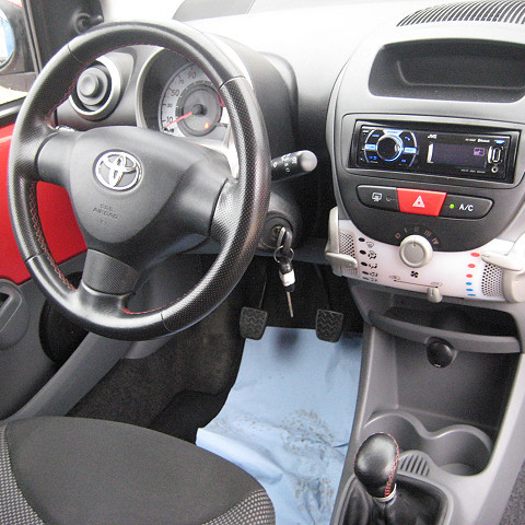 Toyota Aygo 1.0 City 3 ajtós 2009/04 KLÍMÁS - 7. kép