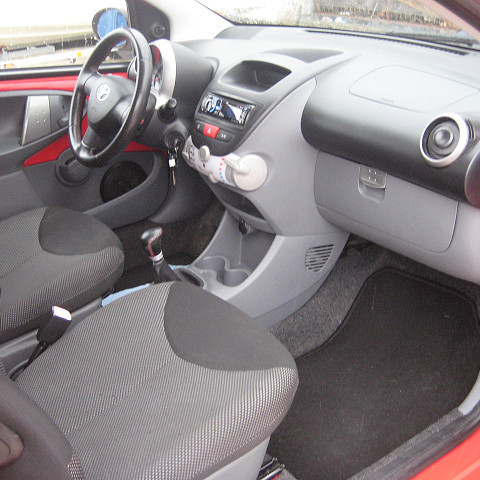 Toyota Aygo 1.0 City 3 ajtós 2009/04 KLÍMÁS - 8. kép