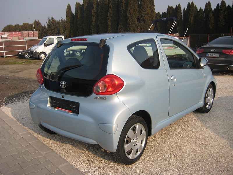 Toyota Aygo 1.0 A/C 2006/11 - 4. kép - TS Hungária Auto Trade Kft., Használtató-kereskedés
