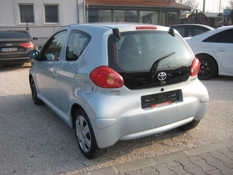 Toyota Aygo 1.0 A/C 2006/11 - 5. kép - TS Hungária Auto Trade Kft., Használtató-kereskedés