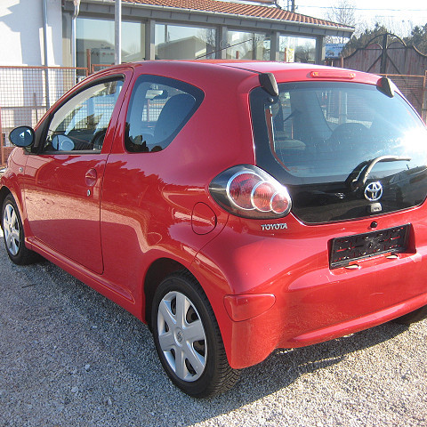 Toyota Aygo 1.0 City 3 ajtós 2009/04 - 4. kép