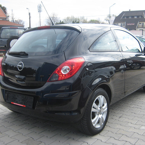Opel Corsa 1.2 Edition 