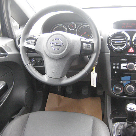 Opel Corsa 1.2 Edition 