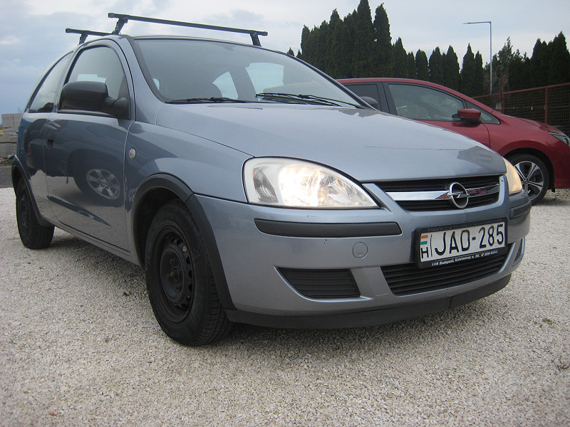 OPEL CORSA C  2003/12 1, 0 3 AJTÓS  - 4. kép - TS Hungária Auto Trade Kft., Használtató-kereskedés