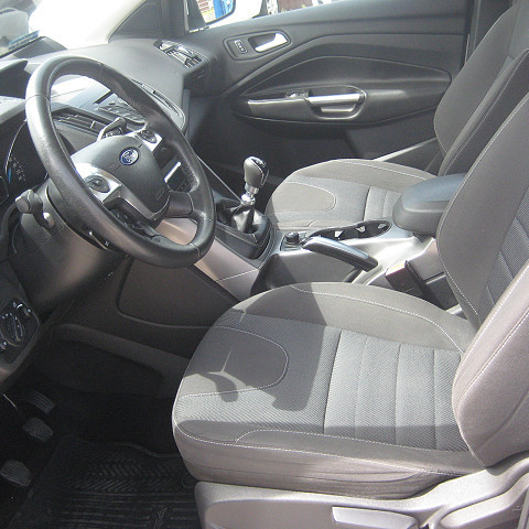 FORD KUGA 2, 0 TDCI TITANIUM 2013/10 EURO5 - 8. kép