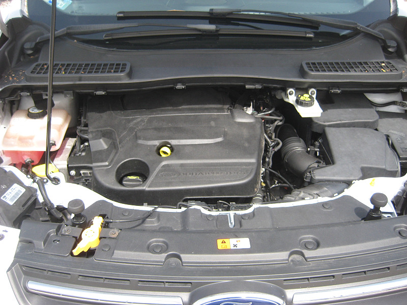 FORD KUGA 2, 0 TDCI TITANIUM 2013/10 EURO5 - 12. kép - TS Hungária Auto Trade Kft., Használtató-kereskedés