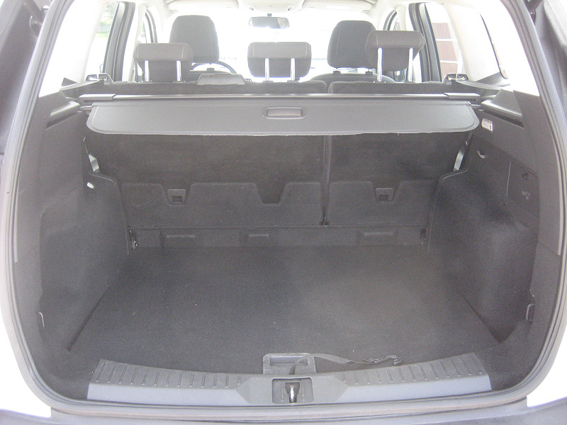 FORD KUGA 2, 0 TDCI TITANIUM 2013/10 EURO5 - 13. kép - TS Hungária Auto Trade Kft., Használtató-kereskedés