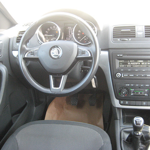 Skoda Yeti 2.0 TDI Ambition Outdoor 2014/05 EURO5 - 7. kép