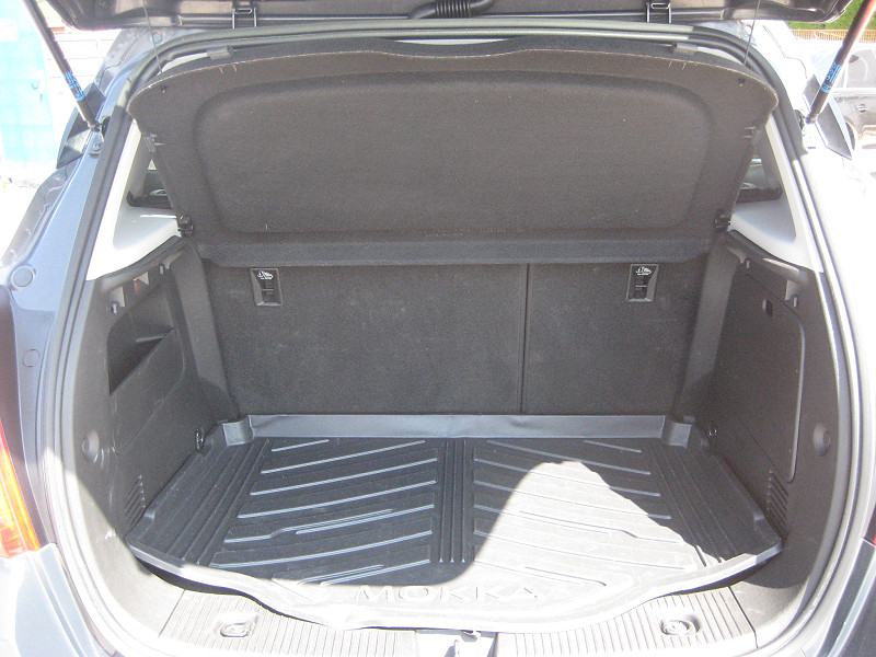 Opel Mokka 1.4 Turbo Cosmo Pack ecoFlex 2016/06 EURO6/B - 14. kép - TS Hungária Auto Trade Kft., Használtató-kereskedés