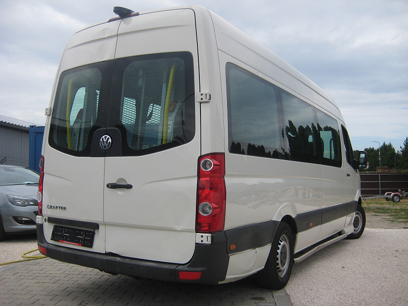 VW CRAFTER BUSZ 2.5 TDI 110LE EURO4 2010/04 - 4. kép - TS Hungária Auto Trade Kft., Használtató-kereskedés