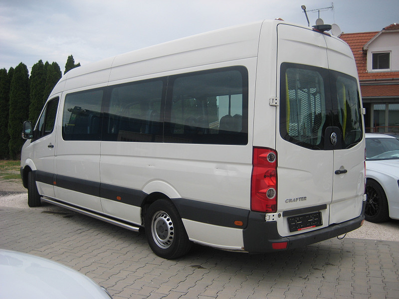 VW CRAFTER BUSZ 2.5 TDI 110LE EURO4 2010/04 - 5. kép - TS Hungária Auto Trade Kft., Használtató-kereskedés