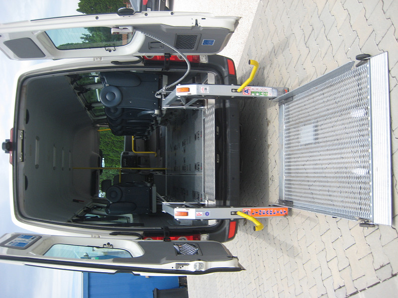 VW CRAFTER BUSZ 2.5 TDI 110LE EURO4 2010/04 - 16. kép - TS Hungária Auto Trade Kft., Használtató-kereskedés
