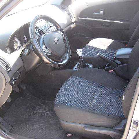 KIA CEED SW KOMBI 1, 6 BENZINES 2009/07 - 8. kép