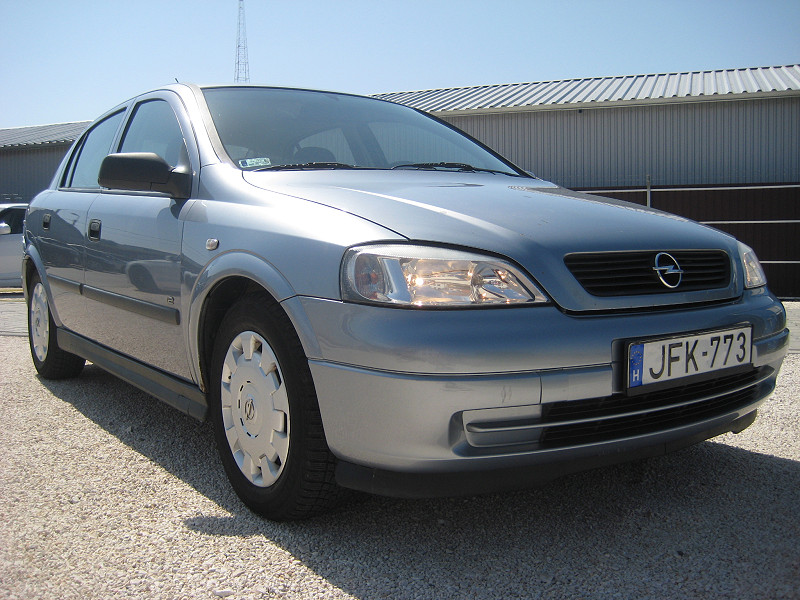 Opel Astra G 1, 4 A/C 2004/08 5 ajtós - 3. kép - TS Hungária Auto Trade Kft., Használtató-kereskedés