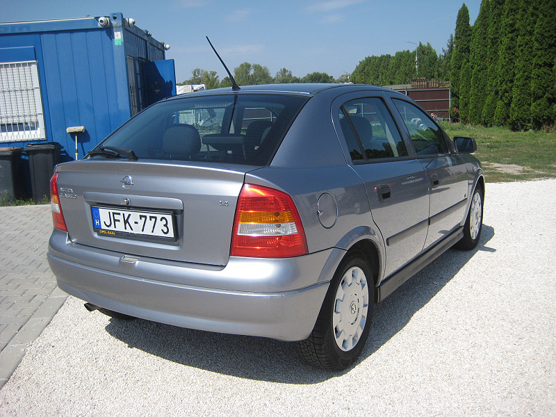 Opel Astra G 1, 4 A/C 2004/08 5 ajtós - 4. kép - TS Hungária Auto Trade Kft., Használtató-kereskedés