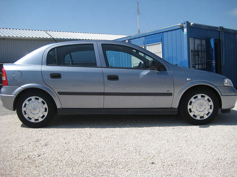 Opel Astra G 1, 4 A/C 2004/08 5 ajtós - 6. kép - TS Hungária Auto Trade Kft., Használtató-kereskedés