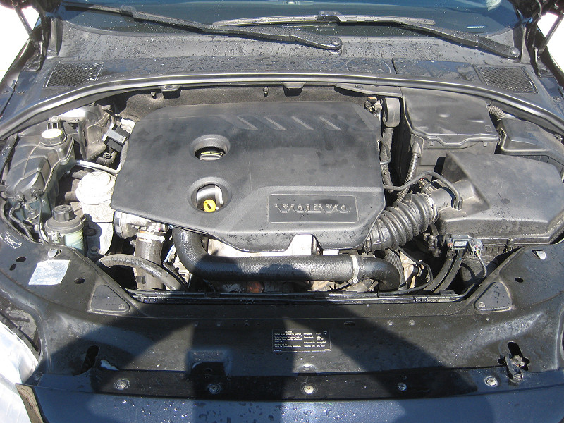 VOLVO V70 1, 6D NAVIS VONÓHORGOS EURO 5 2014/08 - 11. kép - TS Hungária Auto Trade Kft., Használtató-kereskedés