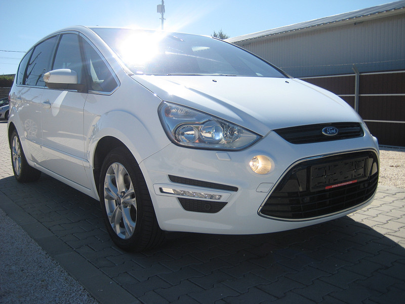 Ford S-Max 2.0 TDCi Titanium 2014/10 Euro5 163 Le - 3. kép - TS Hungária Auto Trade Kft., Használtató-kereskedés