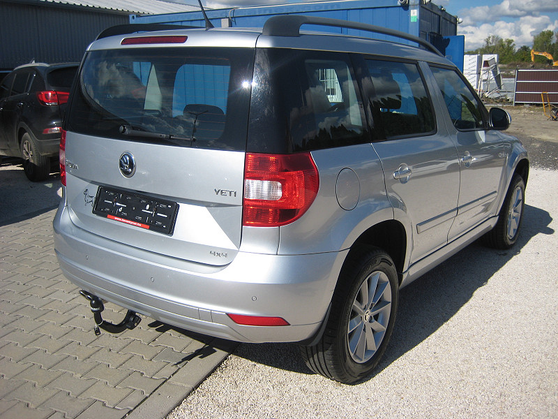 Skoda Yeti 2.0 TDI Ambition 4x4 2015/08 - 4. kép - TS Hungária Auto Trade Kft., Használtató-kereskedés