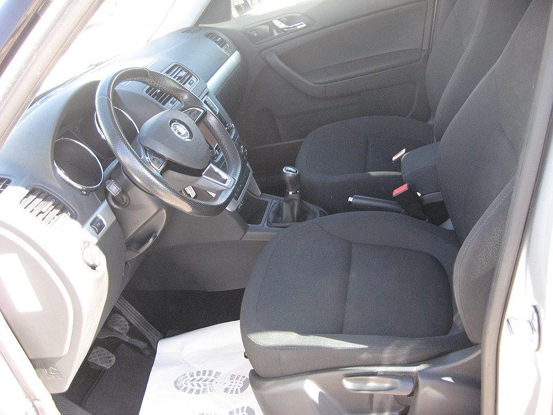 Skoda Yeti 2.0 TDI Ambition 4x4 2015/08 - 9. kép - TS Hungária Auto Trade Kft., Használtató-kereskedés