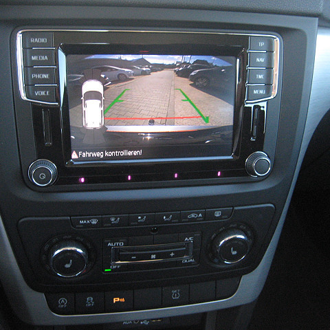 Skoda Yeti 2.0 TDI Ambition 4x4 2015/08 - 10. kép